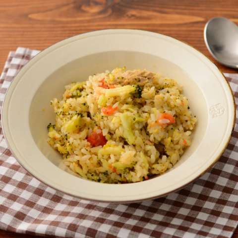 炊飯器で野菜丸ごとピラフ