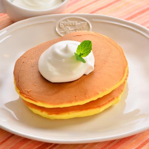 オレンジ風味のホットケーキ クリーム レシピ 森永乳業の乳でひろがる アイデアレシピ 森永乳業株式会社